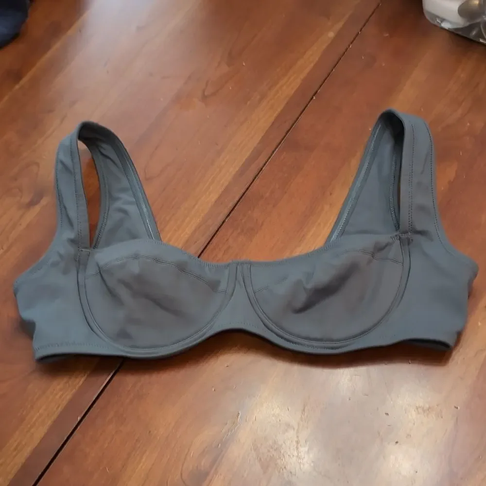 SKIMS Shaping Swim Unlined Underwire Bikini Top Gunmetal Sz XL